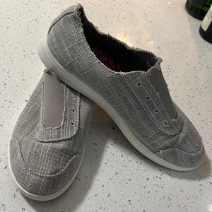 SPENCO/ REVITALIGN Gray Women's Slip-On Orthotic Sneakers- tweed texture